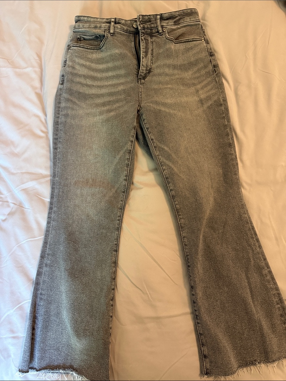 LOFT Women’s Curvy Crop Jeans, size 6